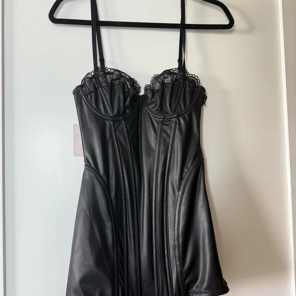 NWT SAVAGE FENTY RENAISSANCE ROSE CORSET DRESS - Picture 7 of 14
